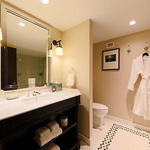 Classic Two Queen Room